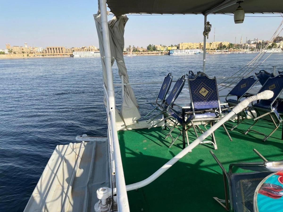Floating Hotel- Happy Nile Boat Luxor Eksteriør bilde