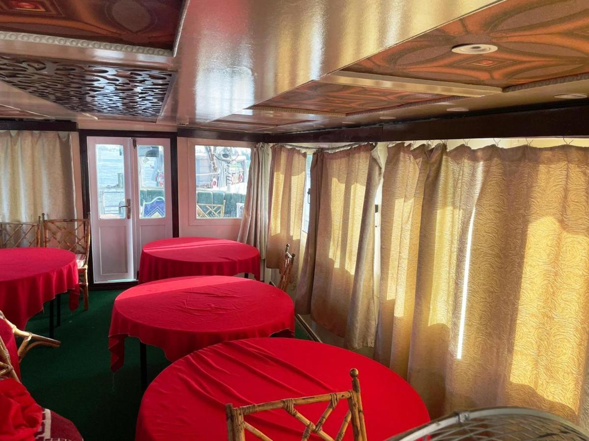 Floating Hotel- Happy Nile Boat Luxor Eksteriør bilde