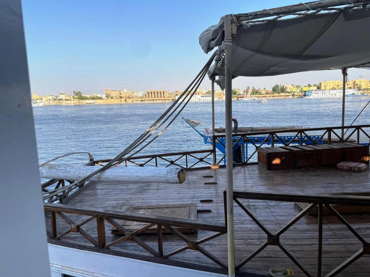 Floating Hotel- Happy Nile Boat Luxor Eksteriør bilde